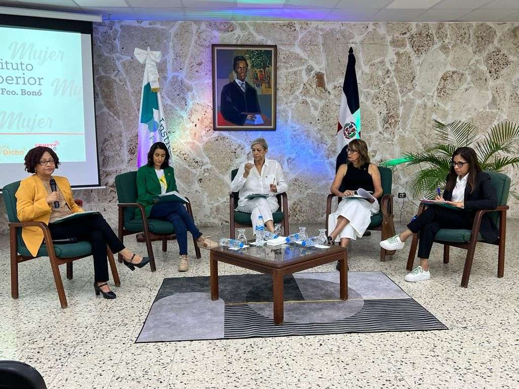 Manifiesto 25 Noviembre: compromiso de las dominicanas para eliminar las violencias