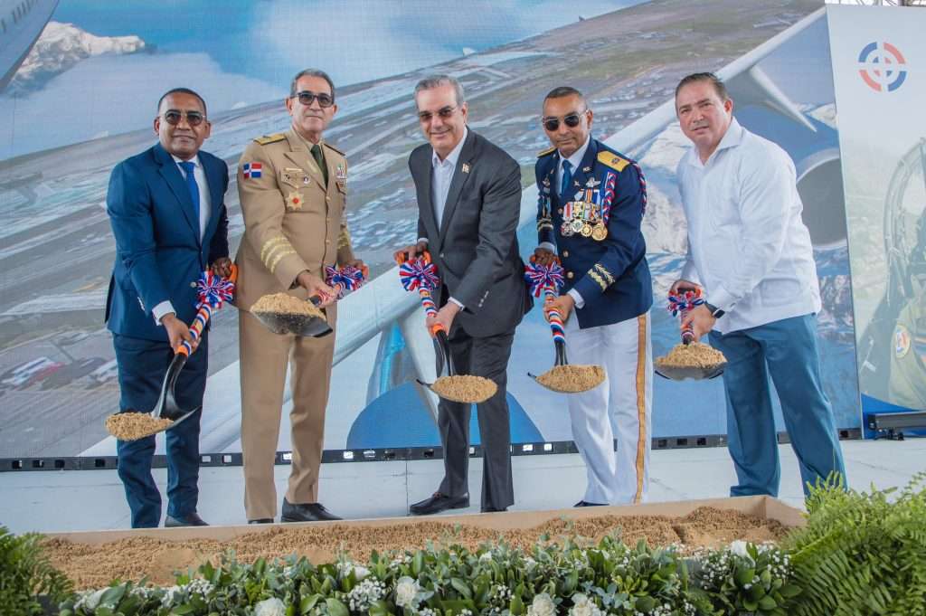 Dan primer palazo para construcción de facilidades aeronáuticas de la Base Aérea de San Isidro
