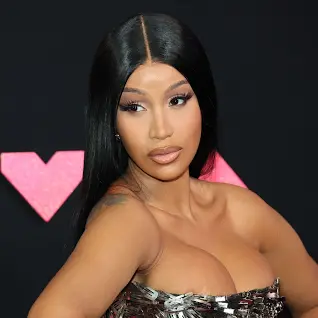 Rapera Cardi B confirma soltería