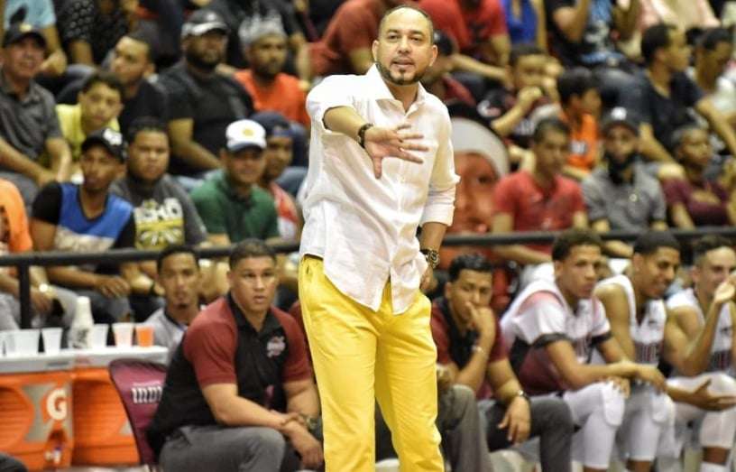 David Díaz dirigirá selección nacional de baloncesto de RD
