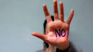 Policía captura presunto violador en serie cuando intentó abusar de una mujer en una plaza comercial