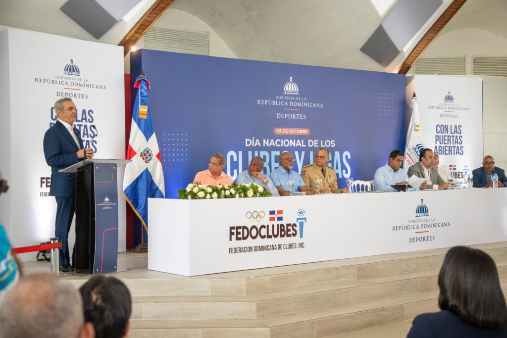 Gobierno anuncia plan de construcción y remozamiento de 49 espacios deportivos en el GSD_