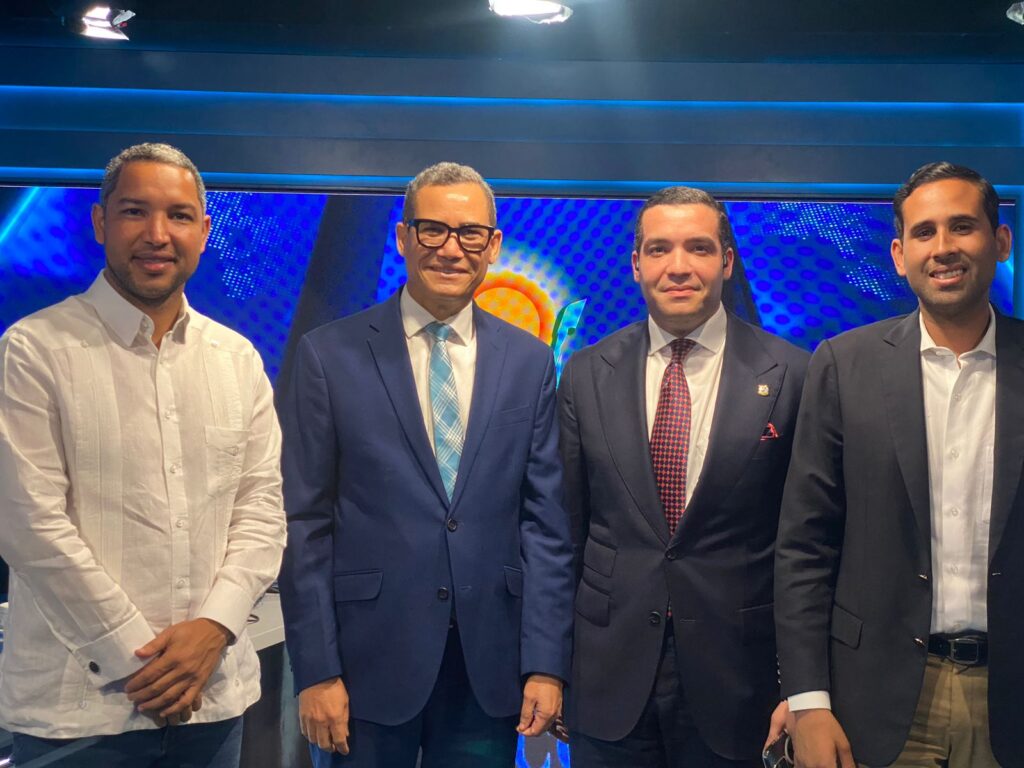 Eddy Olivares dice que 8 años son suficientes para un gobierno