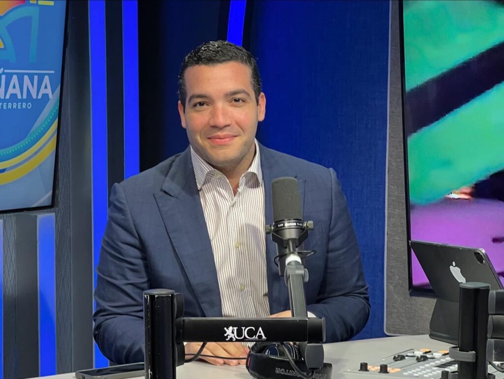 Charlie Mariotti Junior somete proyecto de ley prohiba venta de vapes a menores de edad