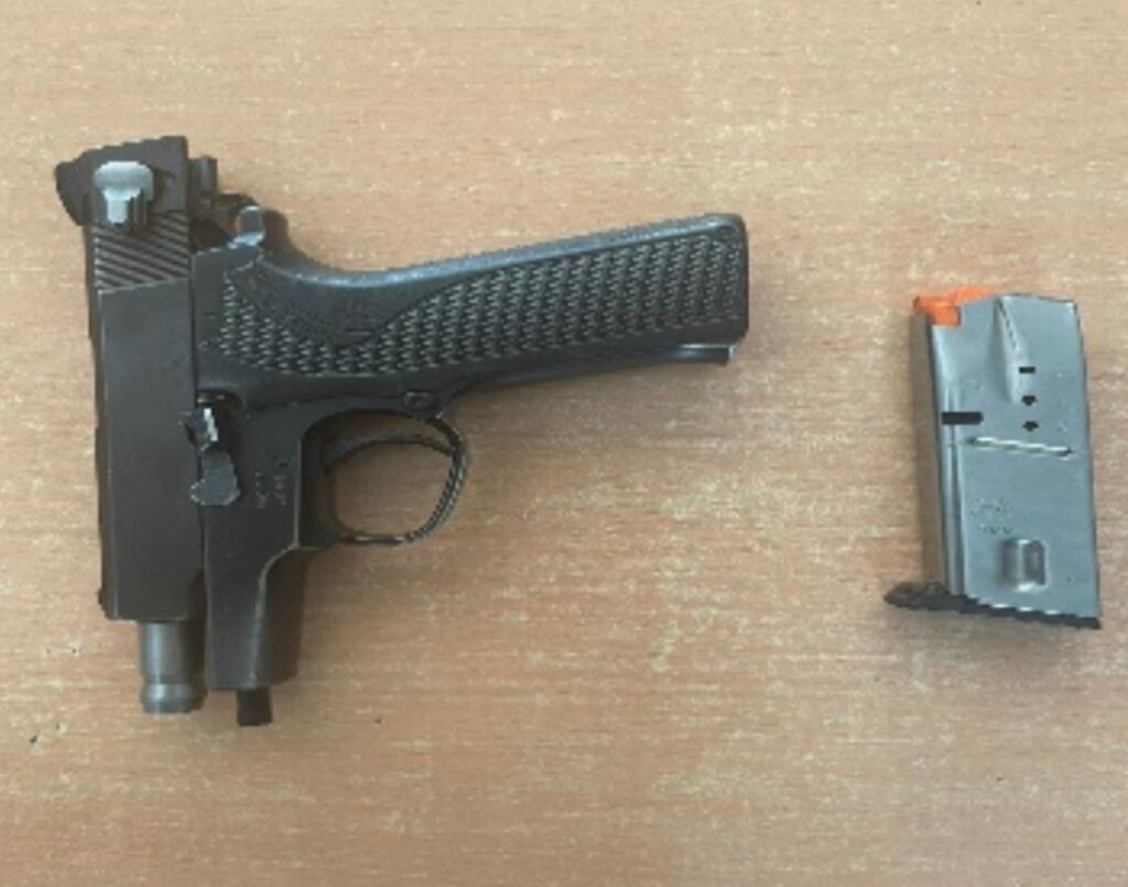 PN apresa a “Geury y/o Geo”, acusado de homicidio y otros delitos en Hato Mayor