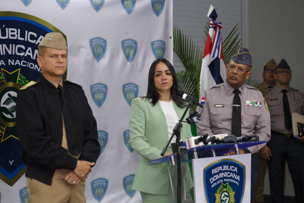 Faride Raful denuncia campaña de difamación y anuncia acciones judiciales contra sus responsables