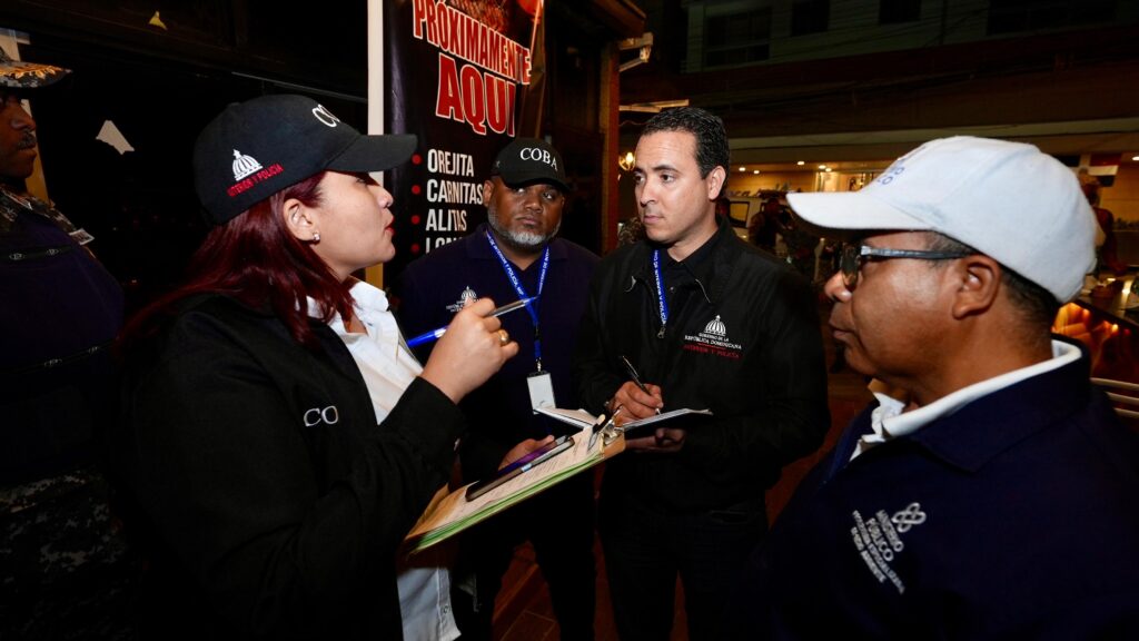 COBA clausura ocho establecimientos y notifica 29 en el DN y Boca Chica