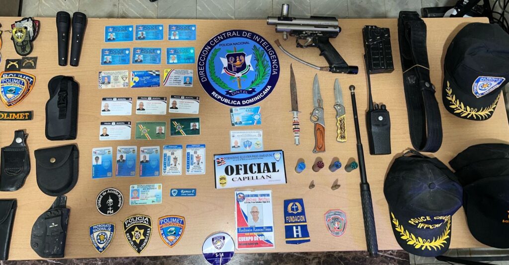 PN y MP confiscan más de 7 libras de marihuana y pertrechos militares en allanamientos