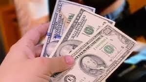 Economistas consideran desacierto cerrar tema de la reforma fiscal