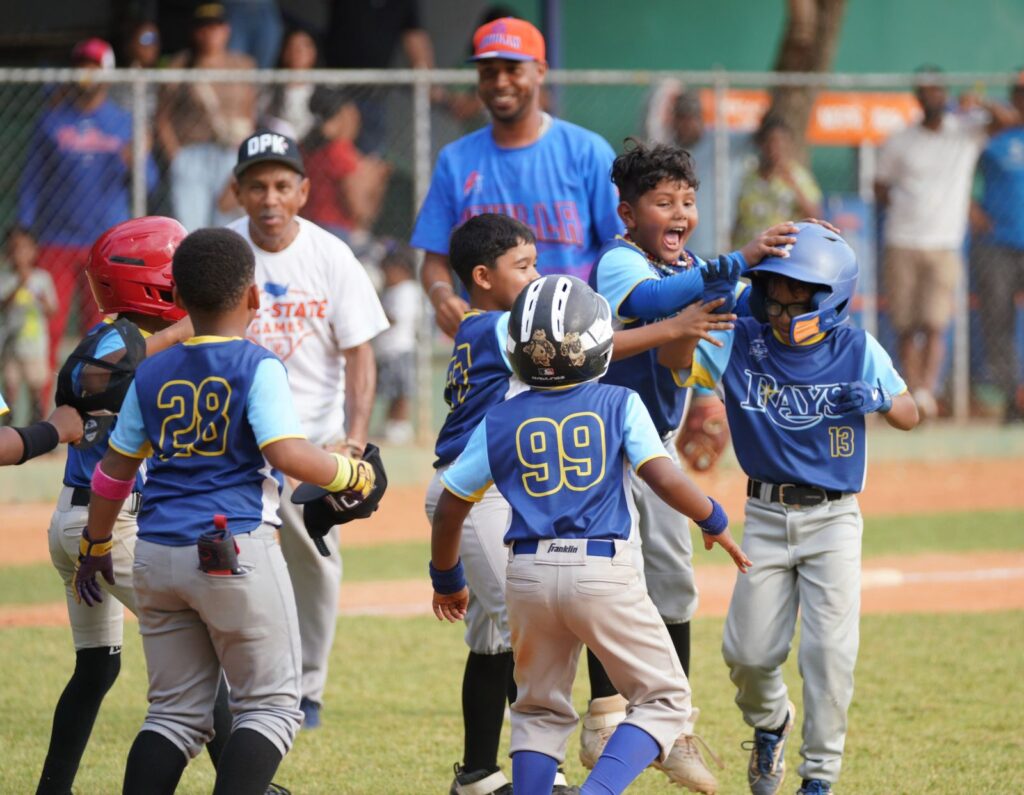 Toronto, Astros, Rays Filis, Marlins y Pro-Elitelideran Torneo de Verano DPK 2025