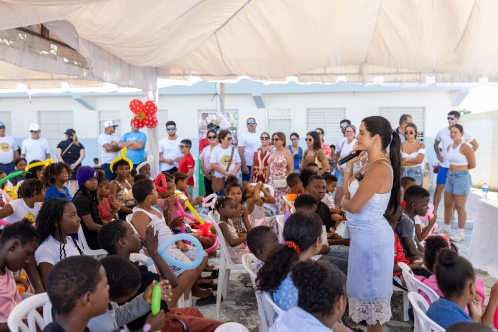 La Fundación Acevedo transforma escuela comunitaria en RD