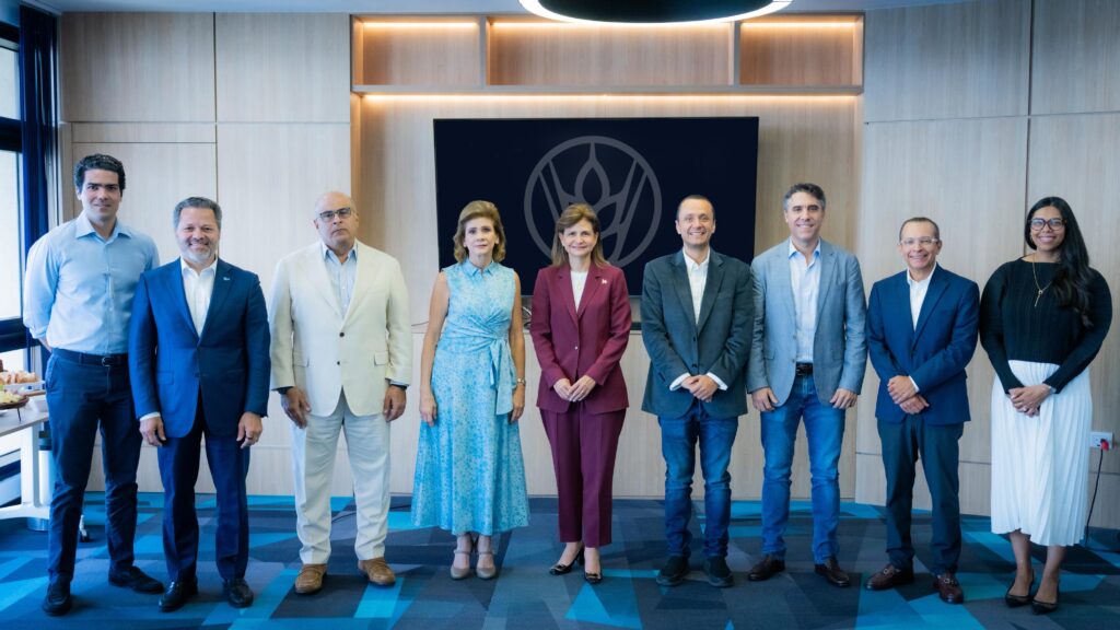 Raquel Peña resalta el rol del sector privado en el crecimiento económico del país