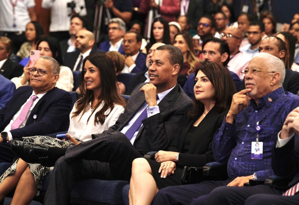 Conectividad a internet de fibra óptica en Región Sur, entre logros de Guido en Indotel