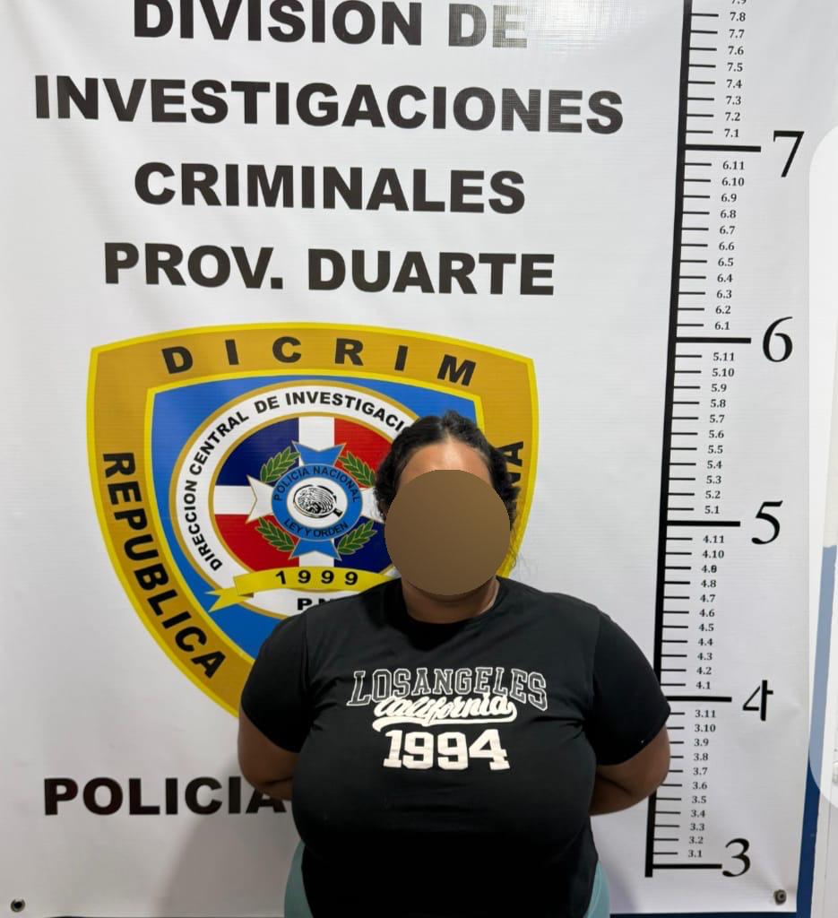 Policía Cibernética detiene mujer por extorsión de RD$500,000.00