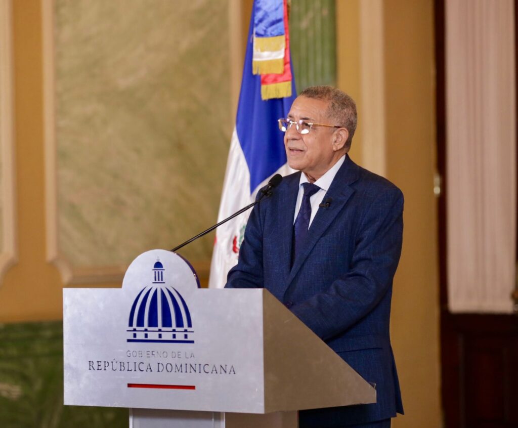 Gobierno presenta logros en salud, seguridad, educación y calidad de vida de los dominicanos