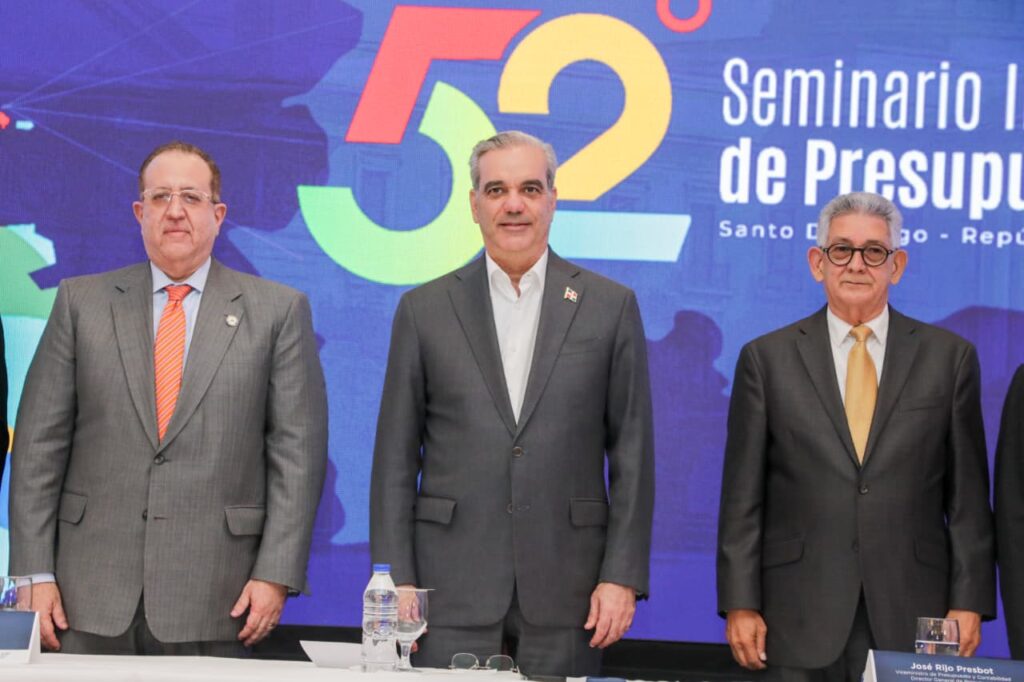 Abinader destaca la transparencia y eficacia del gasto público